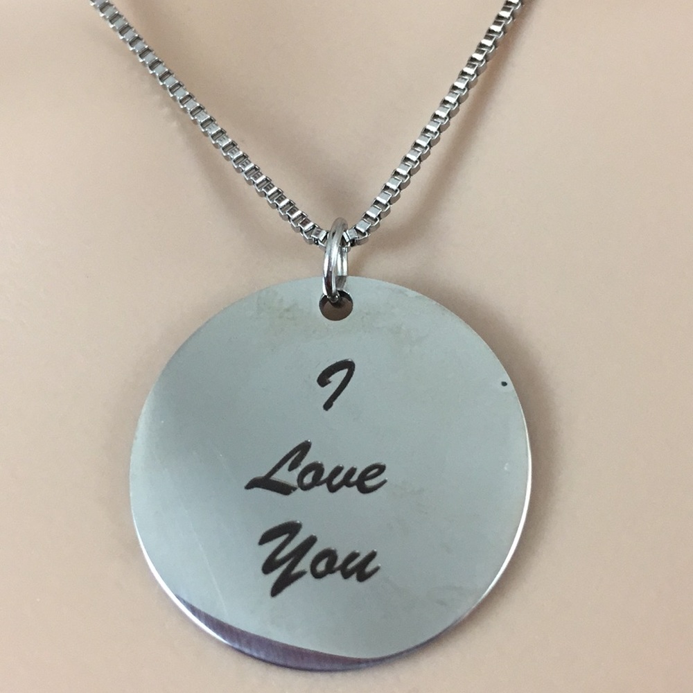 💝 “ I LOVE YOU” WOMAN’S NECKLACE